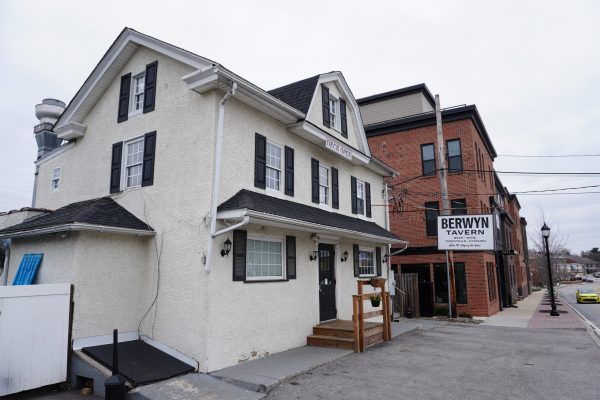 Berwyn Tavern bar food Berwyn PA