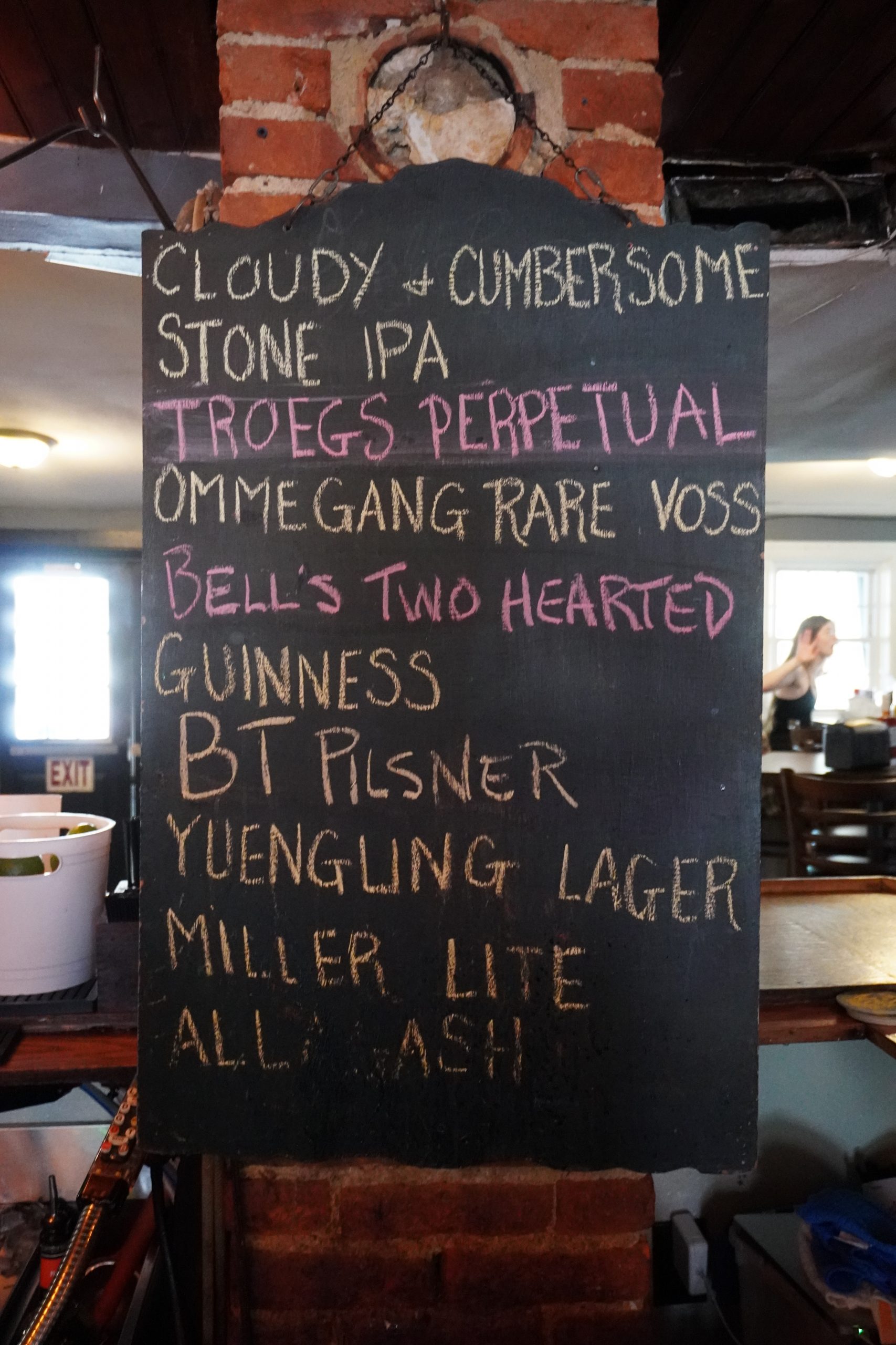 Looking for the best beer in Berwyn PA? Berwyn Tavern offers craft beer, rotating taps, and local brews in a relaxed bar atmosphere. Visit today for great drinks and food!